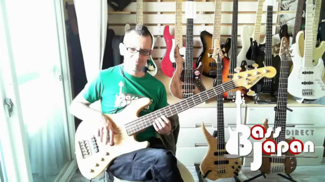 blade B 25 Circa '97 - YouTube