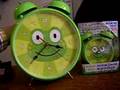 ゲコゲコ鳴くカエルの目覚まし時計【clock frog sound】