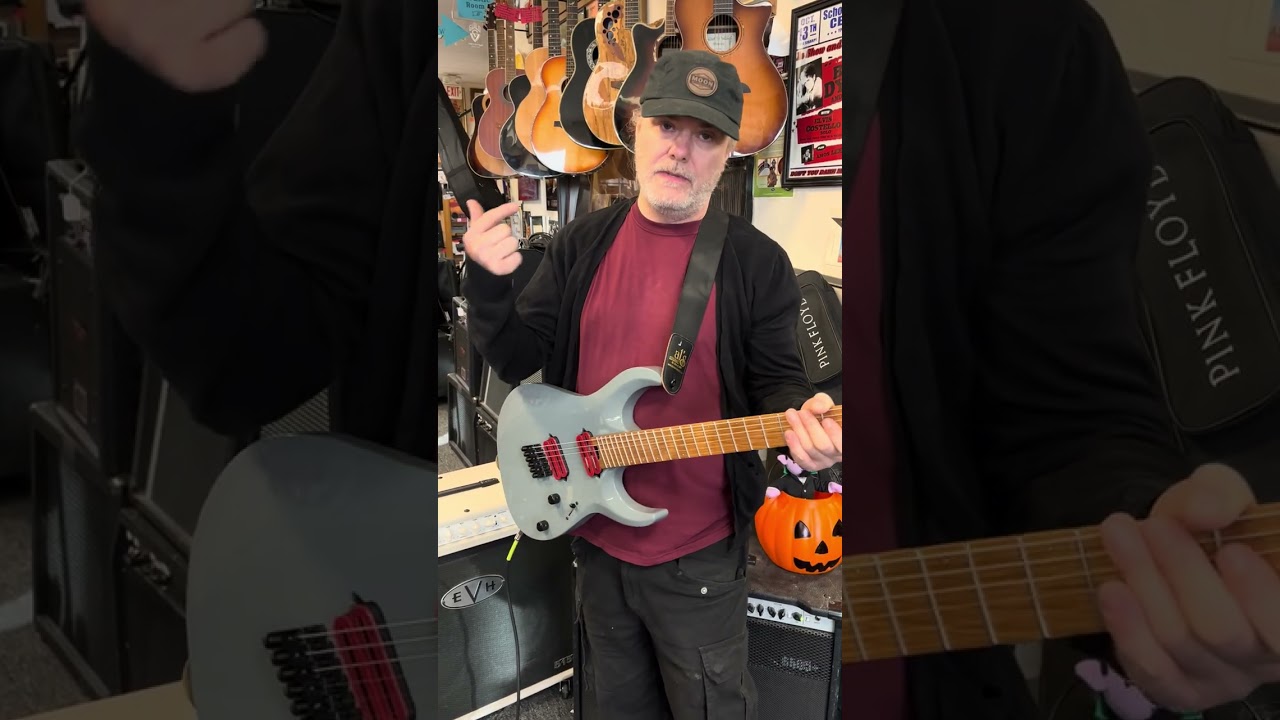 Evh 5150 amp vs Peavey 6505 earlier Van Halen amp at Rocktownmusic.net