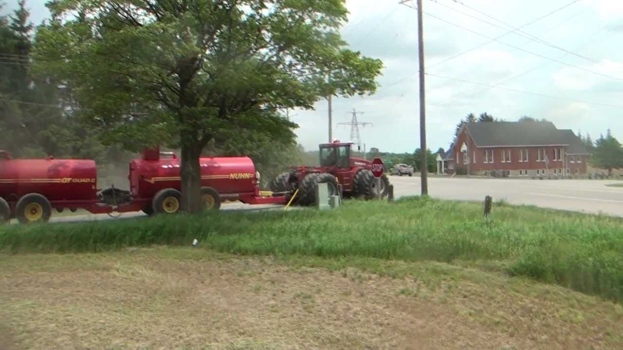 AgriBrink AAID Central Tire Pressure Control System - Spreading Dairy Manure