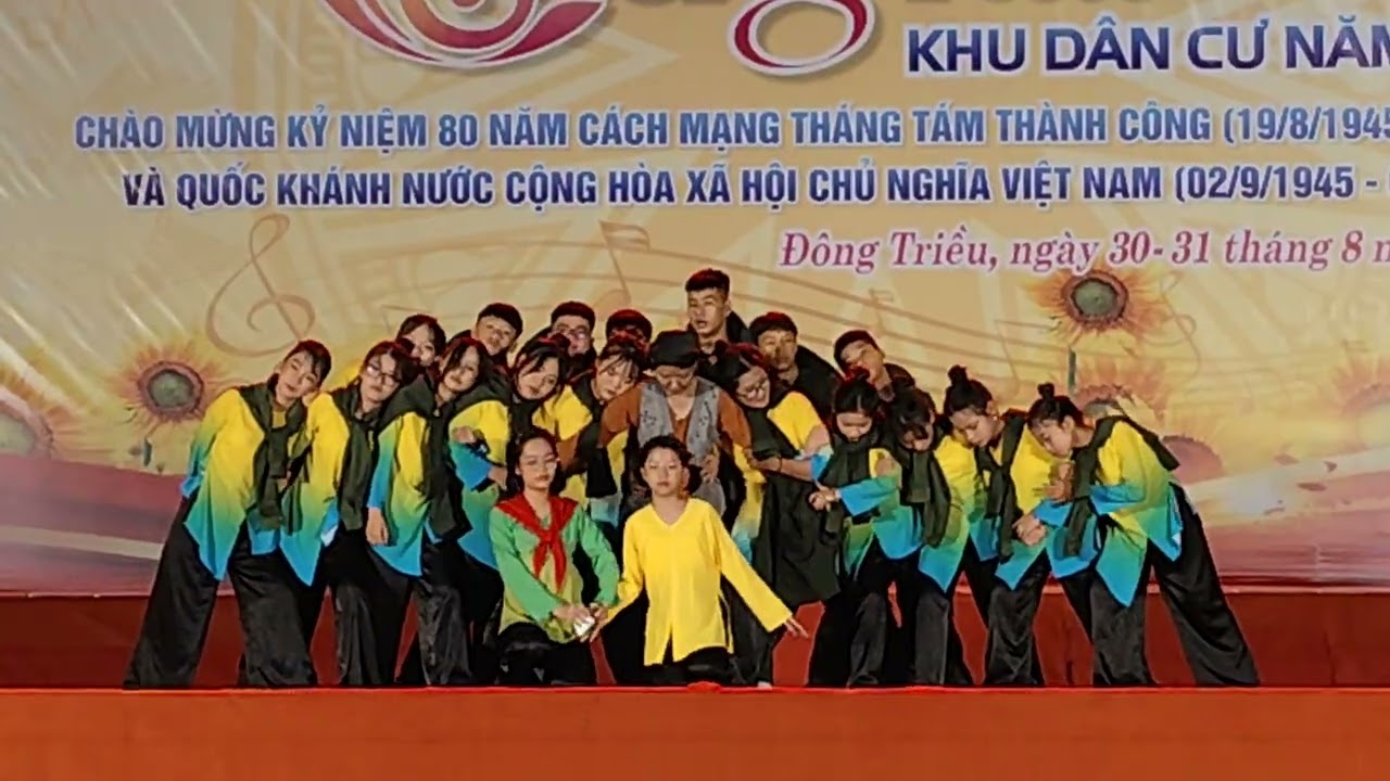 Công diễn: NỖI ĐAU GIỮA HOÀ BÌNH - Đội Văn nghệ khu Bình Lục Hạ 