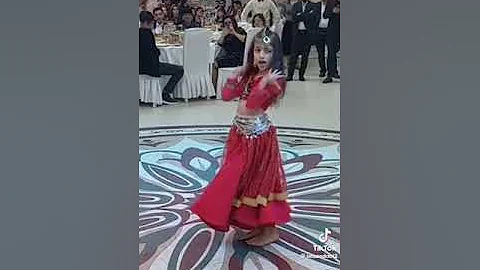 LAILA MAIN LAILA PAKISTAN WEDDING DANCE