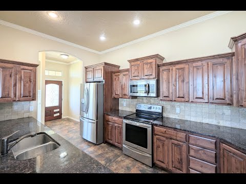 100 Mariposa Drive, Clovis, NM home video tour