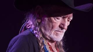 Video thumbnail of "Willie Nelson Cold Cold Heart"