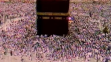 تلاوة مهيبة للشيخ علي جابر 1409هـ ما قدروا الله حق قدره
