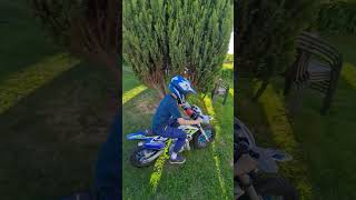 Dłuższa przerwa i odreagowanie 😅. #asix #xb18 #minicross #motocross #moto #fun #news