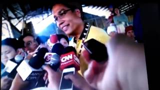 MAR ROXAS NA PIKON SA REPORTER!