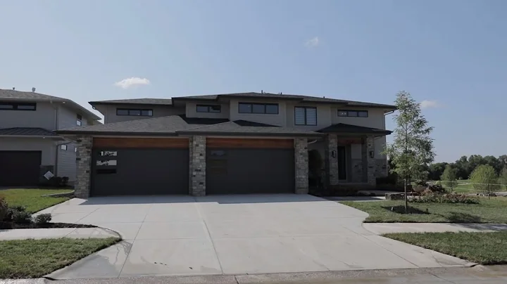 Elkhorn Home Tour: 21341 A Street (Aaron Aulner, T...