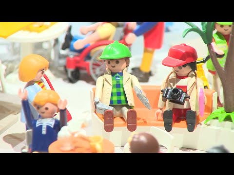 El Palacio de Gaviria acoge 'Clicks', una exposición de Playmobil