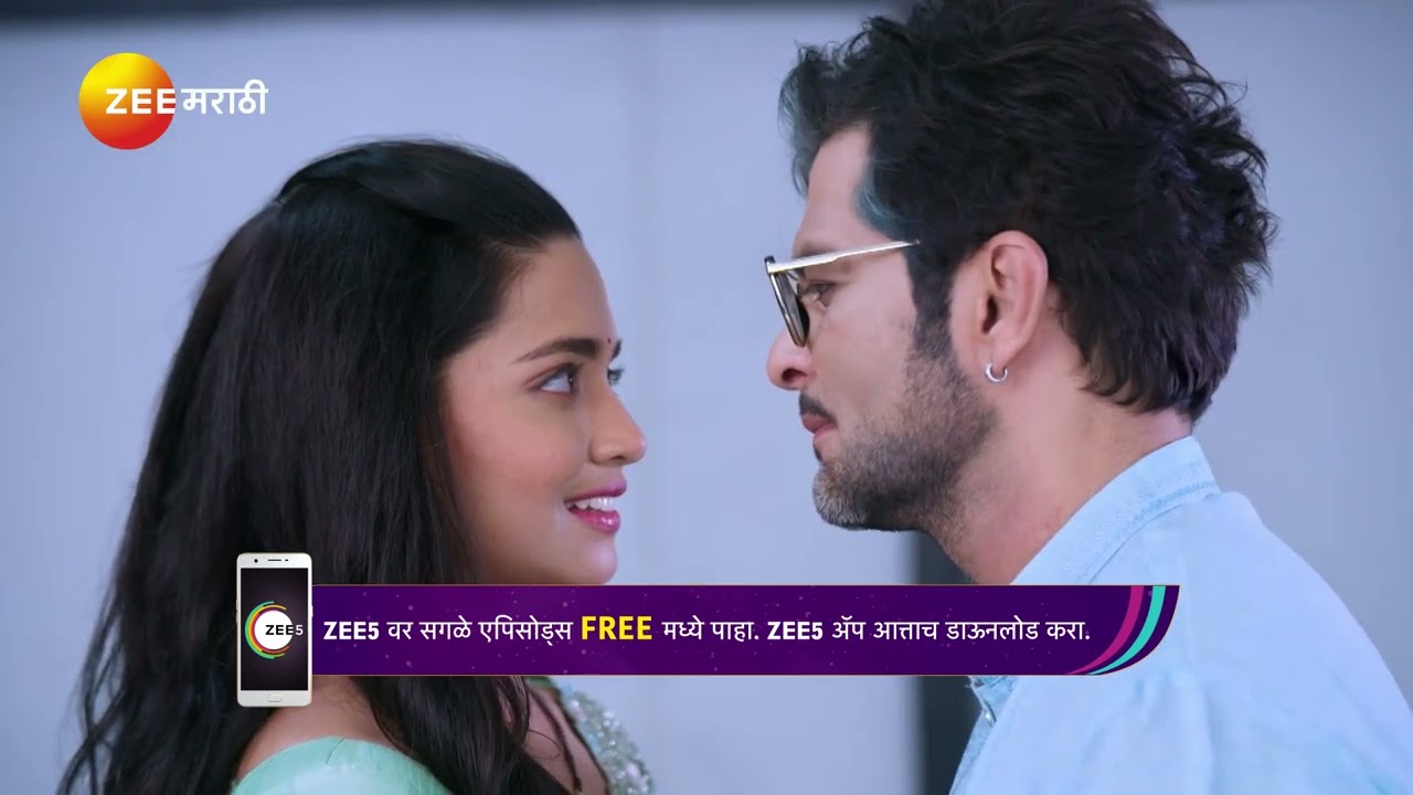 Navri Mile Hitlerla | लीलाचा काय आहे निषेधार्थी वेश?