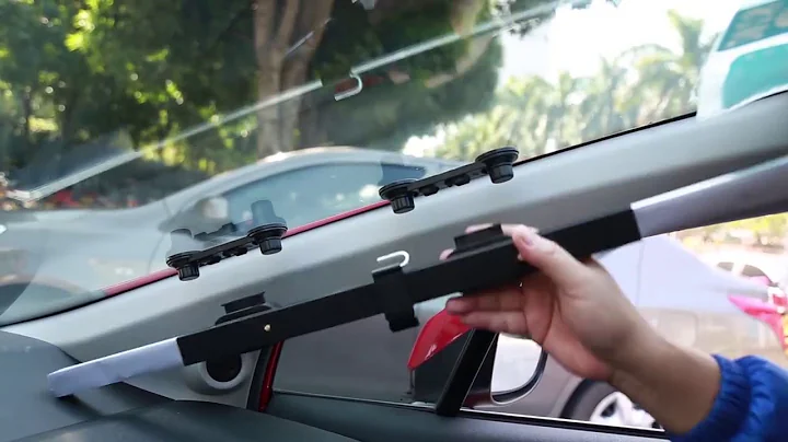 Car retractable windshield sun shade