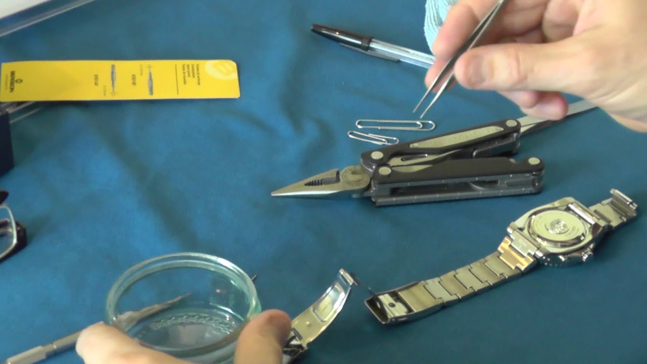 How to remove links on a Seiko Kinetic Automatic Watch bracelet SKA371P1 -  YouTube
