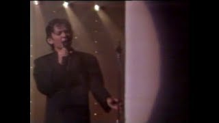 Download Lagu Sudirman - Chow Kit Road! Chow Kit Road! | Istimewa Bersama Sudirman (1987) | Asia's No. 1 Performer MP3 Download Lagu Sudirman - Chow Kit Road! Chow Kit Road! | Istimewa Bersama Sudirman (1987) | Asia's No. 1 Performer MP3