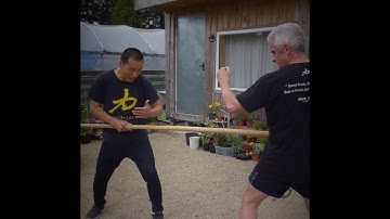Self Defence - Distance is the key - KungFu.Life Tutorial #shaolinkungfu #learnkungfuonline #kungfu