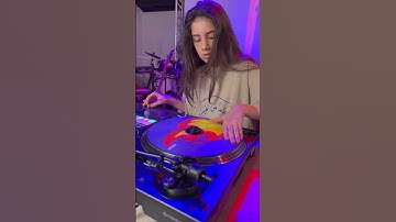 Thumbnail of FREESTYLE SCRATCH BY DJ MICHELLE #djmichelle #dj #djs #bestdj #djing