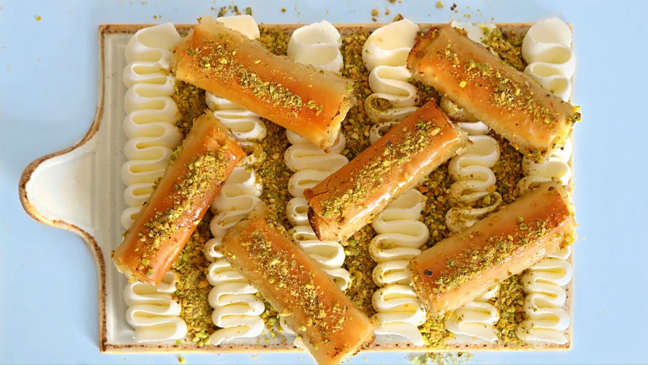 בקלאווה אצבעות במילוי גבינה ופיסטוקים