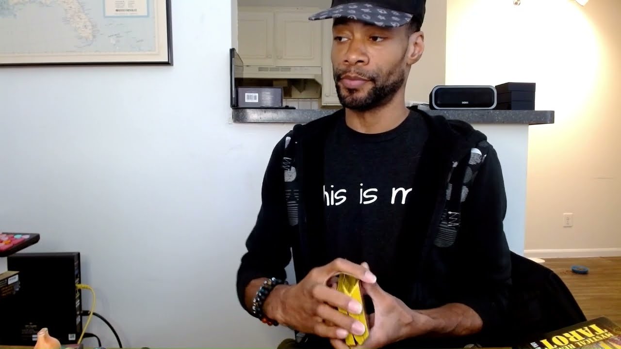 MAD BECAUSE HER DARK MAGIC HAS BACKFIRED A WOMAN IS IMPLUSIVELY PLANNING AN ATTACK ON YOU! #tarot