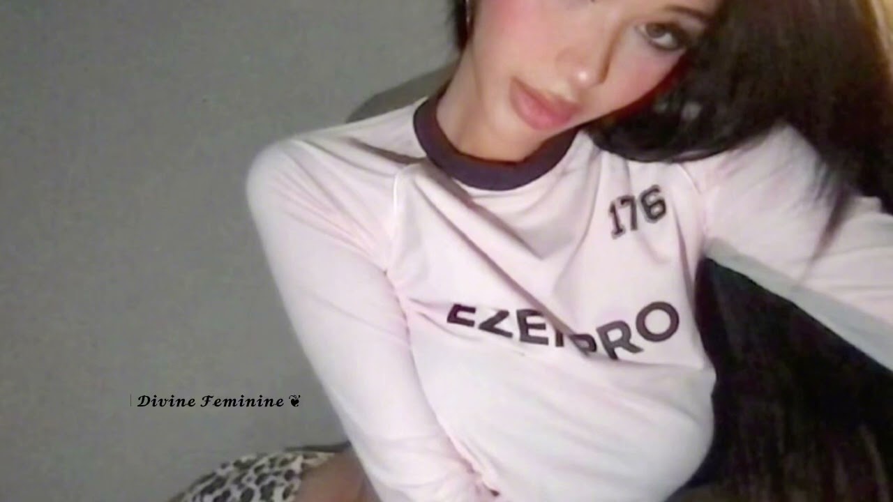 𝖳𝗁𝖺𝗍 𝖦𝗂𝗋𝗅, 𝖡𝗎𝗍 𝖤𝗅𝖾𝗏𝖺𝗍𝖾𝖽 | 𝖣𝗂𝗏𝗂𝗇𝖾 𝖥𝖾𝗆𝗂𝗇𝗂𝗇𝖾 𝖦𝗅𝗈𝗐 ♡