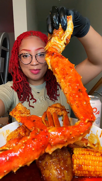King Crab 🦀 Seafood Boil Mukbang #mukbang King Crab