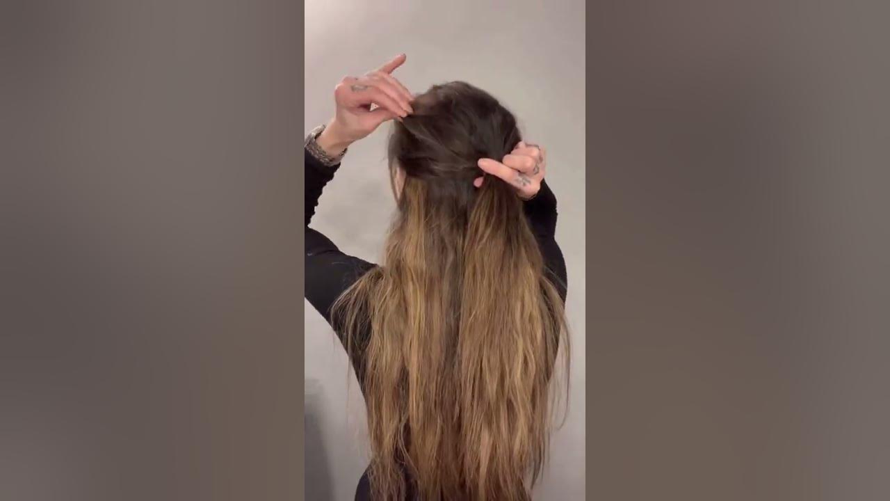 HAIR TUTORIAL: Half - Up Claw Clip Hairstyle Hack 