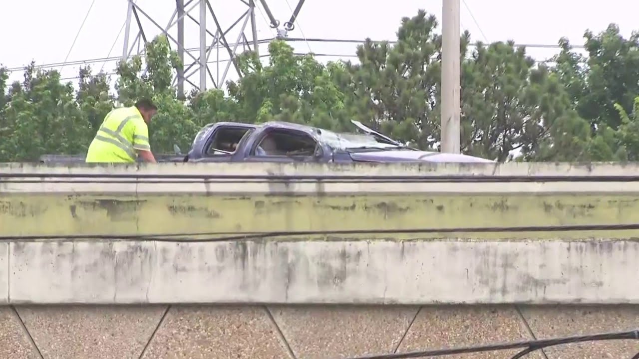 3-vehicle crash leaves 1 person dead, another hurt on Beltway 8 near ...
