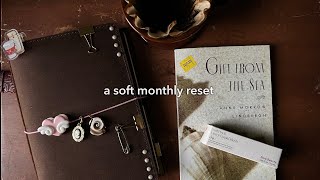 my slow monthly reset: soft reflections before a new month screenshot 2