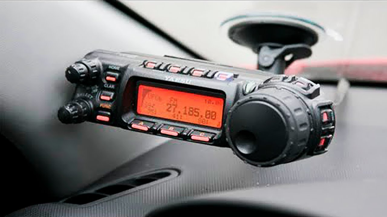 Los gadgets y accesorios tecnológicos para el coche (y moto) de los  editores de Xataka: soportes, transmisores, radios y más