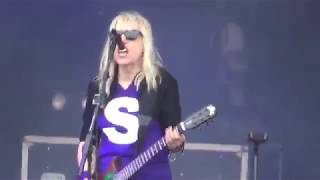 L7 -Shitlist live at Download Festival 2018