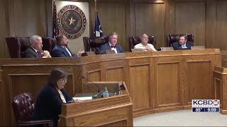 Lubbock Co. Commissioners approve pay raise for elected officials, after heated debate