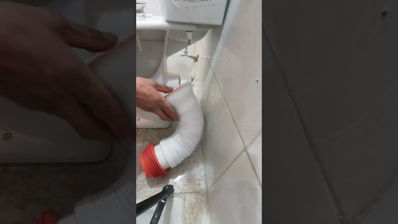 Детали сборки и установки сиденья для унитаза