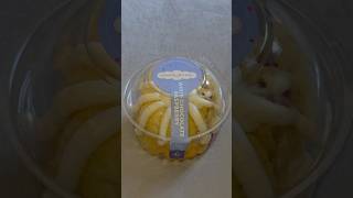 Nothing Bundt Cakes White Chocolate Raspberry Taste Test Review