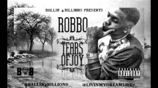 Video thumbnail of "ROBBO feat. K. Dreads - No Love"