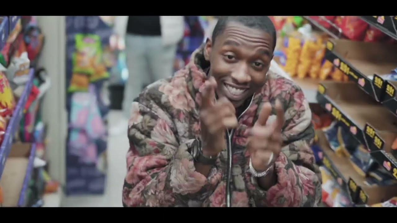 Guarda Avigod- BEST KEEP COOL (official music video) shot by @NickTheSoul su YouTube Guarda Avigod- BEST KEEP COOL (official music video) shot by @NickTheSoul su YouTube