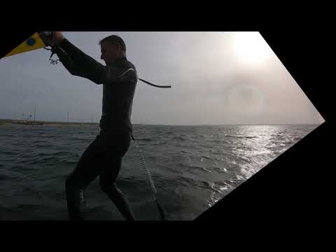 Wingfoil tacking practice