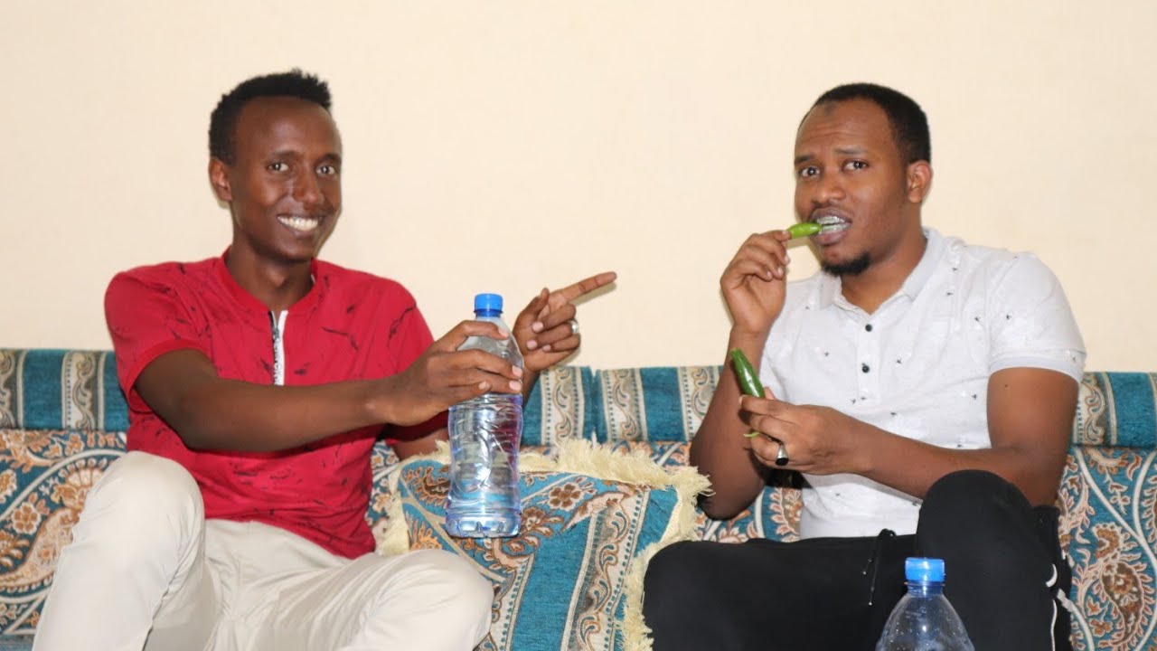 ● Ibsaan gaafii deebisuu didee qaccee(qaaraa) nyaachise 😀 - Challenge ajaa'ibaa ibsaa waliin goone