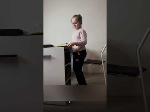 Стіл письмовий, комп'ютерний тумба-трансформер із шухлядами Hobana Хобана Ш3 Білий Knap Knap, видео 1