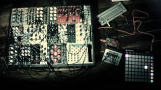 test of drum sequencer that uses a raspberry pi and launchpad