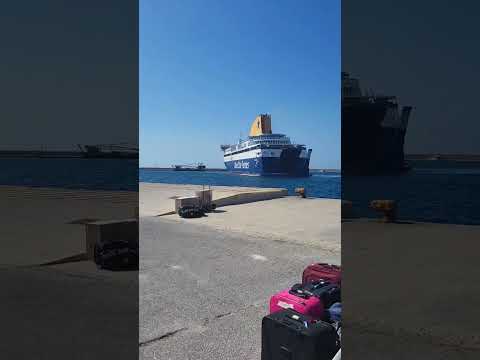 BLUE STAR FERRIES-