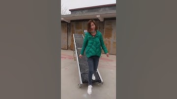 Small conveyor saves manual labor and does not rely on brute force to load and unload goods.