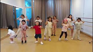 Download Lagu Dance Zoo Shakira (zootopia 2). Modern Dance seru buat anak TK Download Lagu Dance Zoo Shakira (zootopia 2). Modern Dance seru buat anak TK