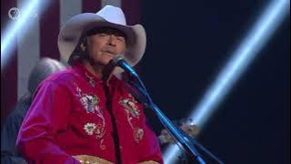 Alan Jackson Performs 'Drive'
