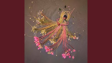 Alluring Ambiance for Splendid Keynotes