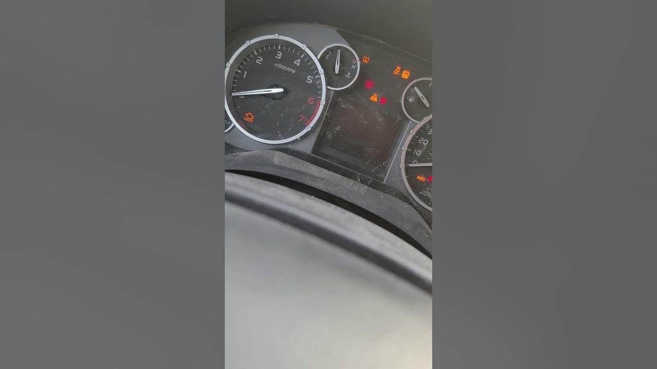 Maintenance Required Toyota Tundra 2016 En Español.!!!! - YouTube