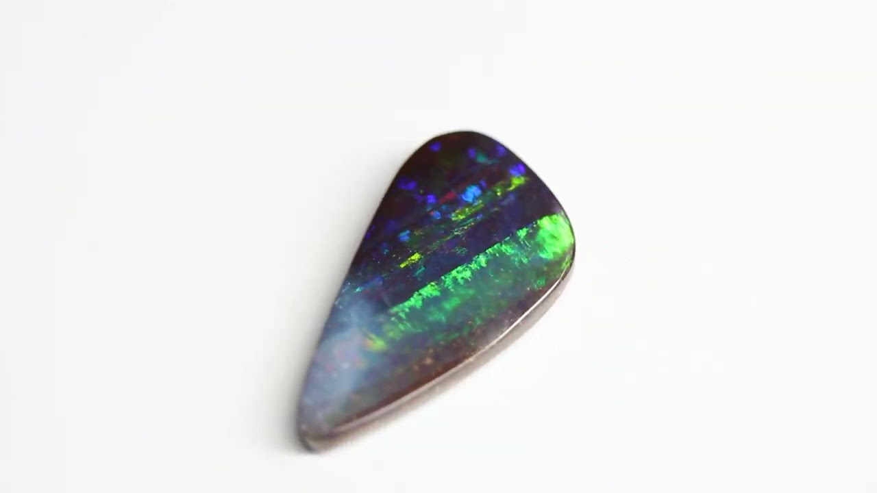 Natural solid boulder opal loose stone 6.48ct (No5372)