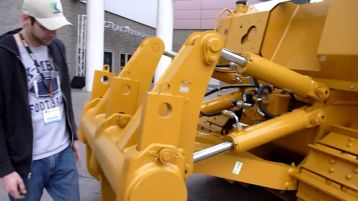 Caterpillar D7E Walkaround