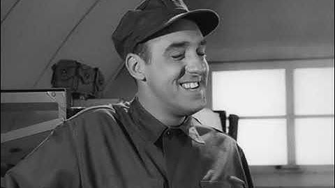 Gomer Pyle, U.S.M.C.: Season 1, Episode 2:   Guest in the Barracks