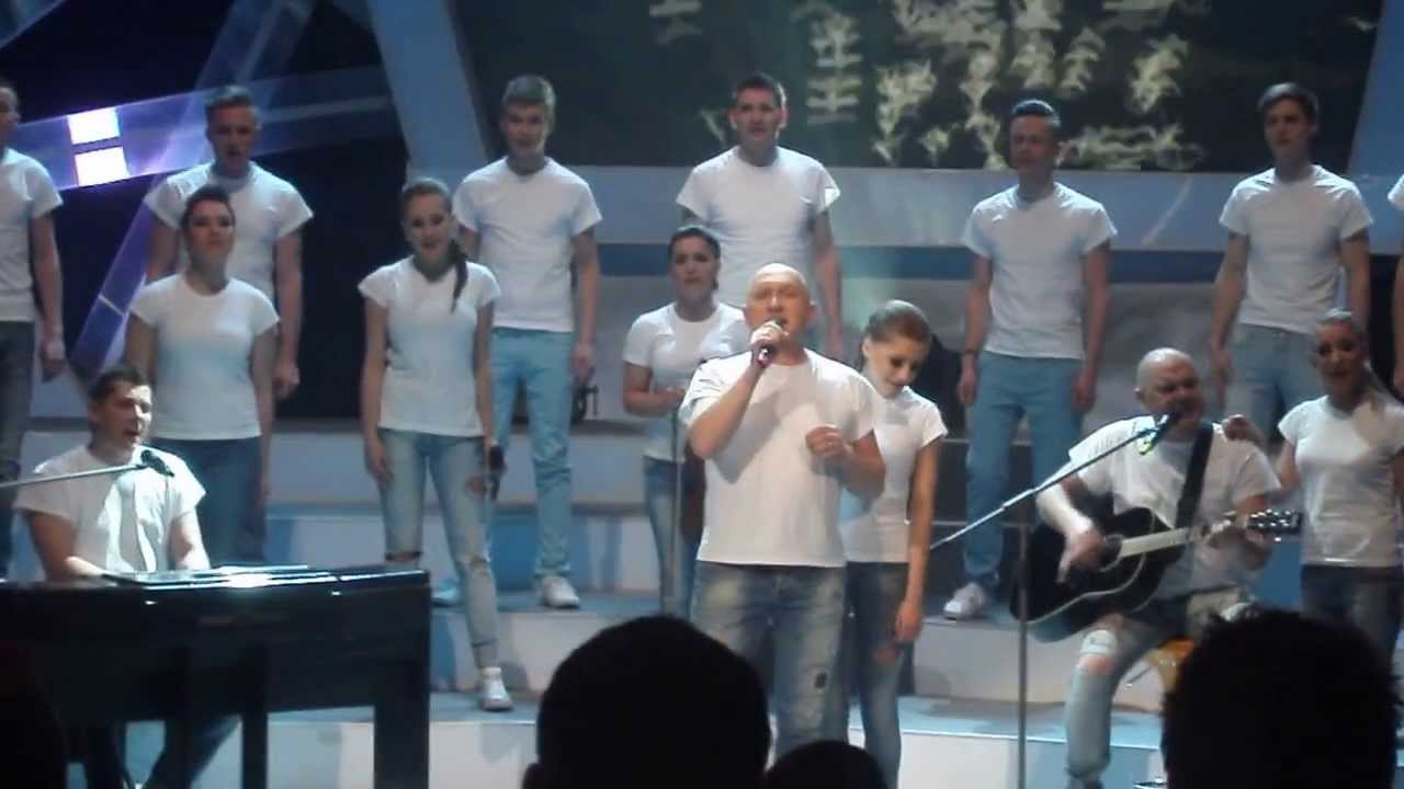 Kauno Studentiškasis choras ir 16hz - Tyliai tyliai [2013.04.21]