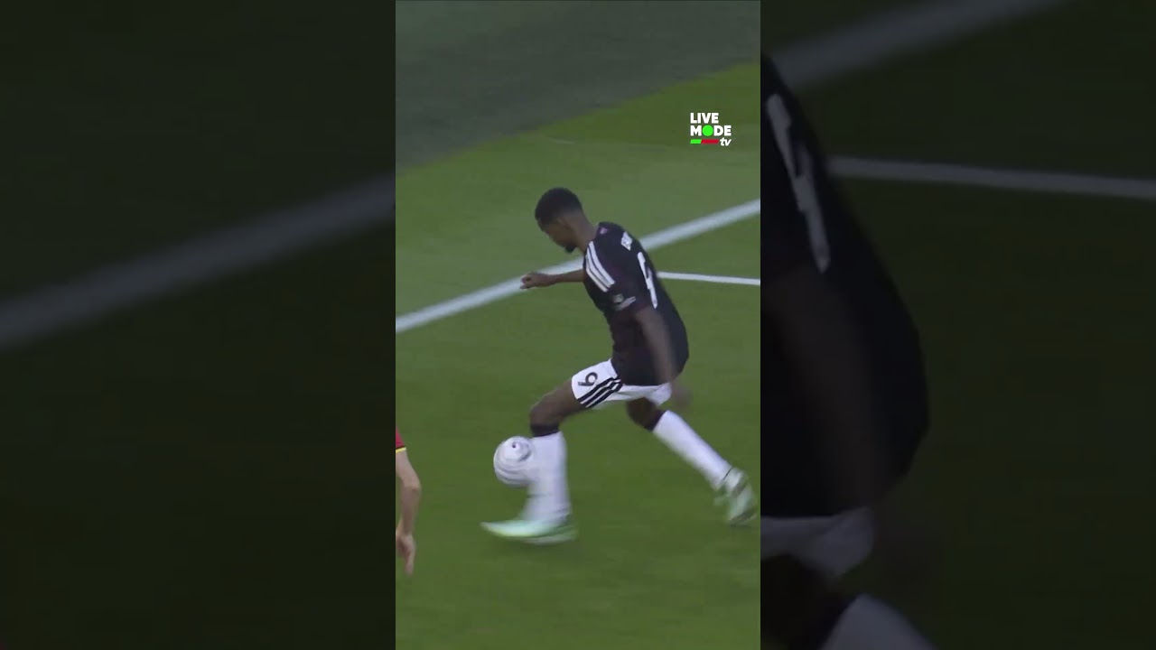 À PRIMEIRA O ÁRBITRO APITOU PENÁLTI MAS DEPOIS REVERTEU! 🥵