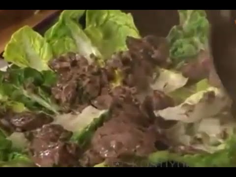 Видео рецепт Салат из куриной печени с горчицей