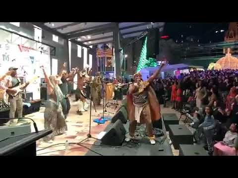 LE SEUL ARTISTE MUSICIAN King Bell OYO AZO SALA FIERITÉ YA CONGO AWA NA KATI YA AUSTRALIA